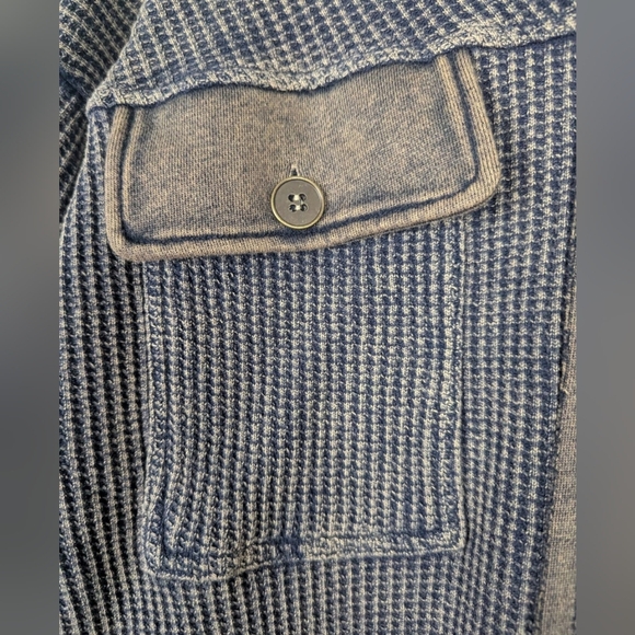 Vici Medium Waffle Weave Button Down Shirt Brown/Black - Picture 8 of 13